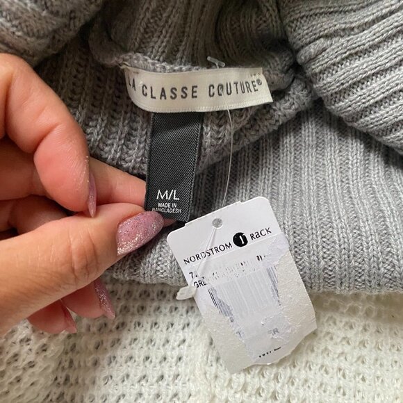 LA Classe Couture BNWT Knit Poncho Turtleneck - Picture 6 of 8
